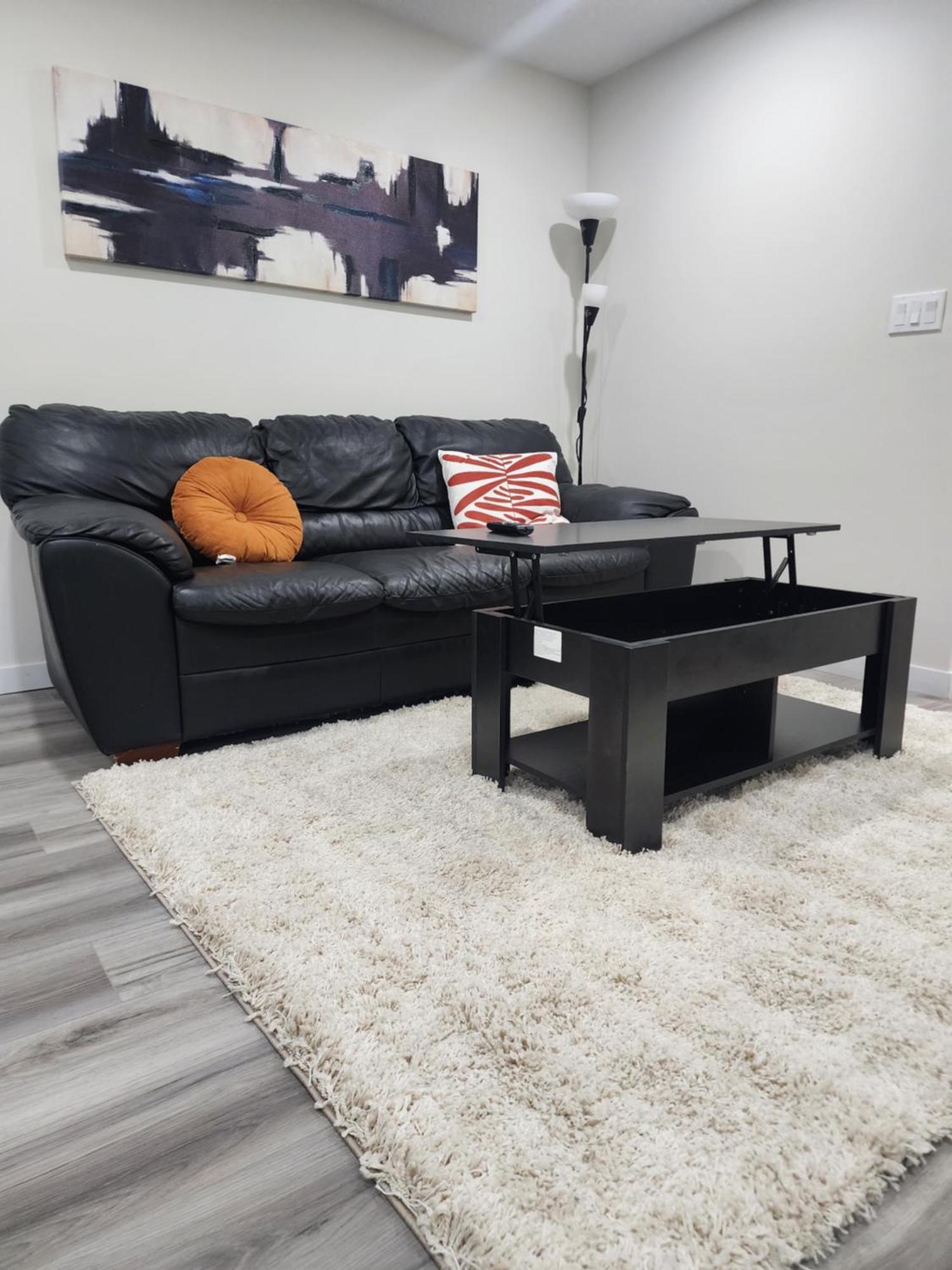 Trendy 2-Bed Oasis Awaits! Apartment YYC Екстериор снимка